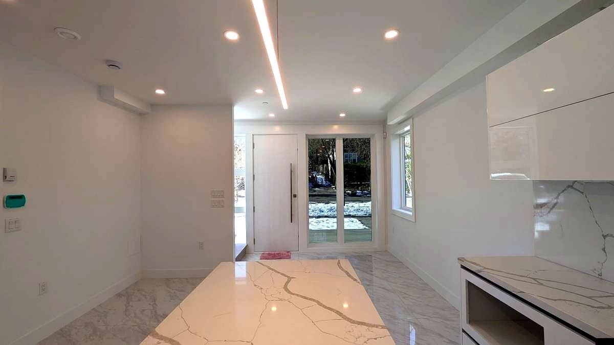 4208 John Street #1 - Photo 6 of 22