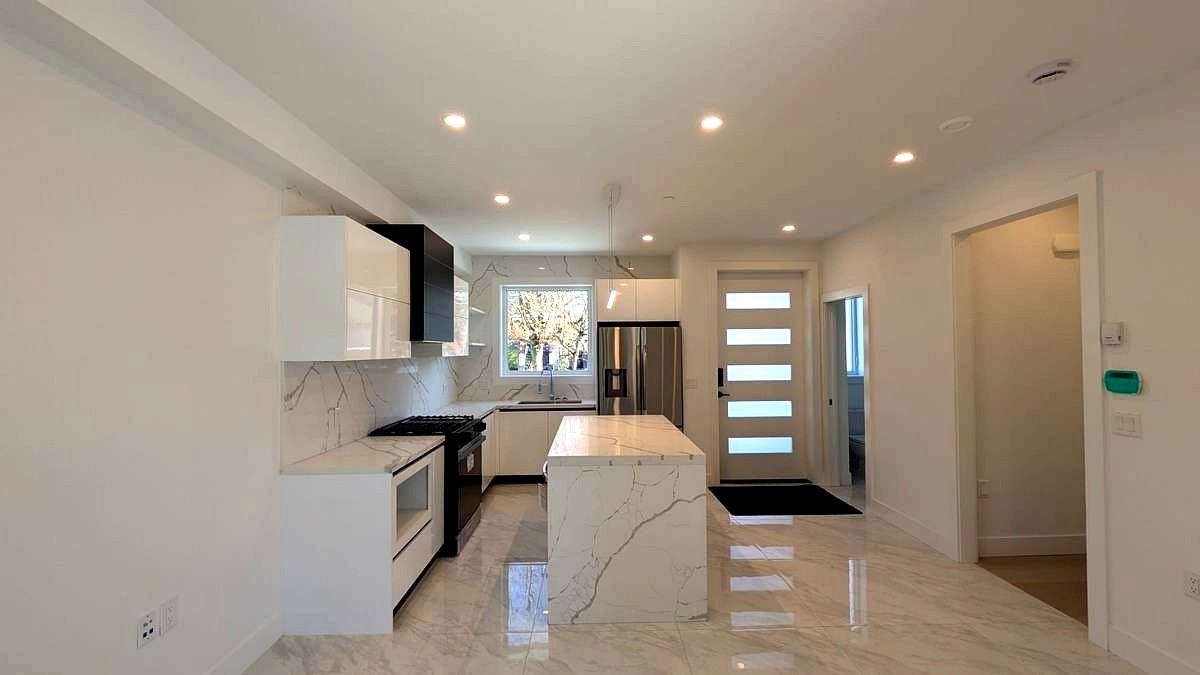 4208 John Street #1 - Photo 7 of 22