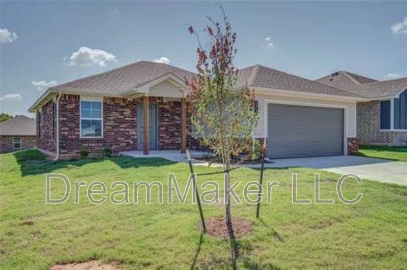 2401 S 28th Ter - Photo 2 of 32