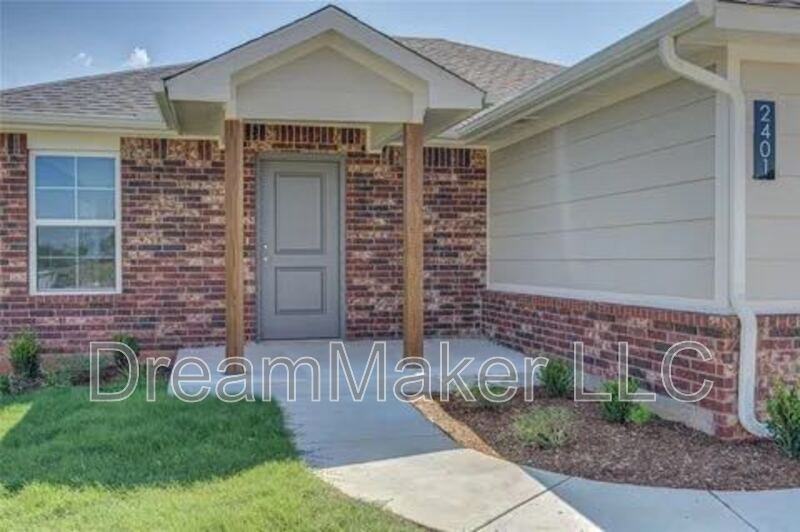 2401 S 28th Ter - Photo 4 of 32
