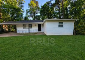 featured image of 2176 Lilac Ln
