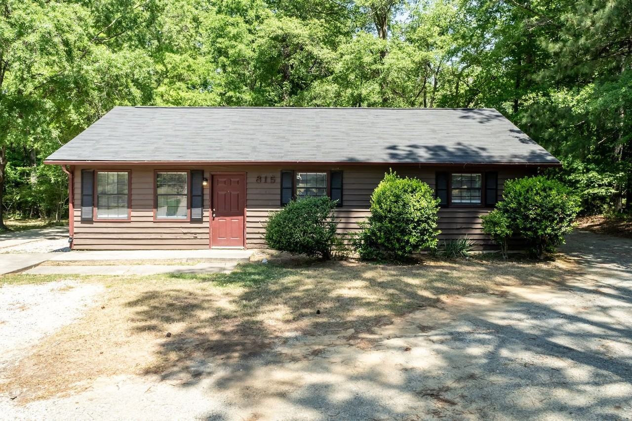 815 Melanie St - Photo 2 of 23