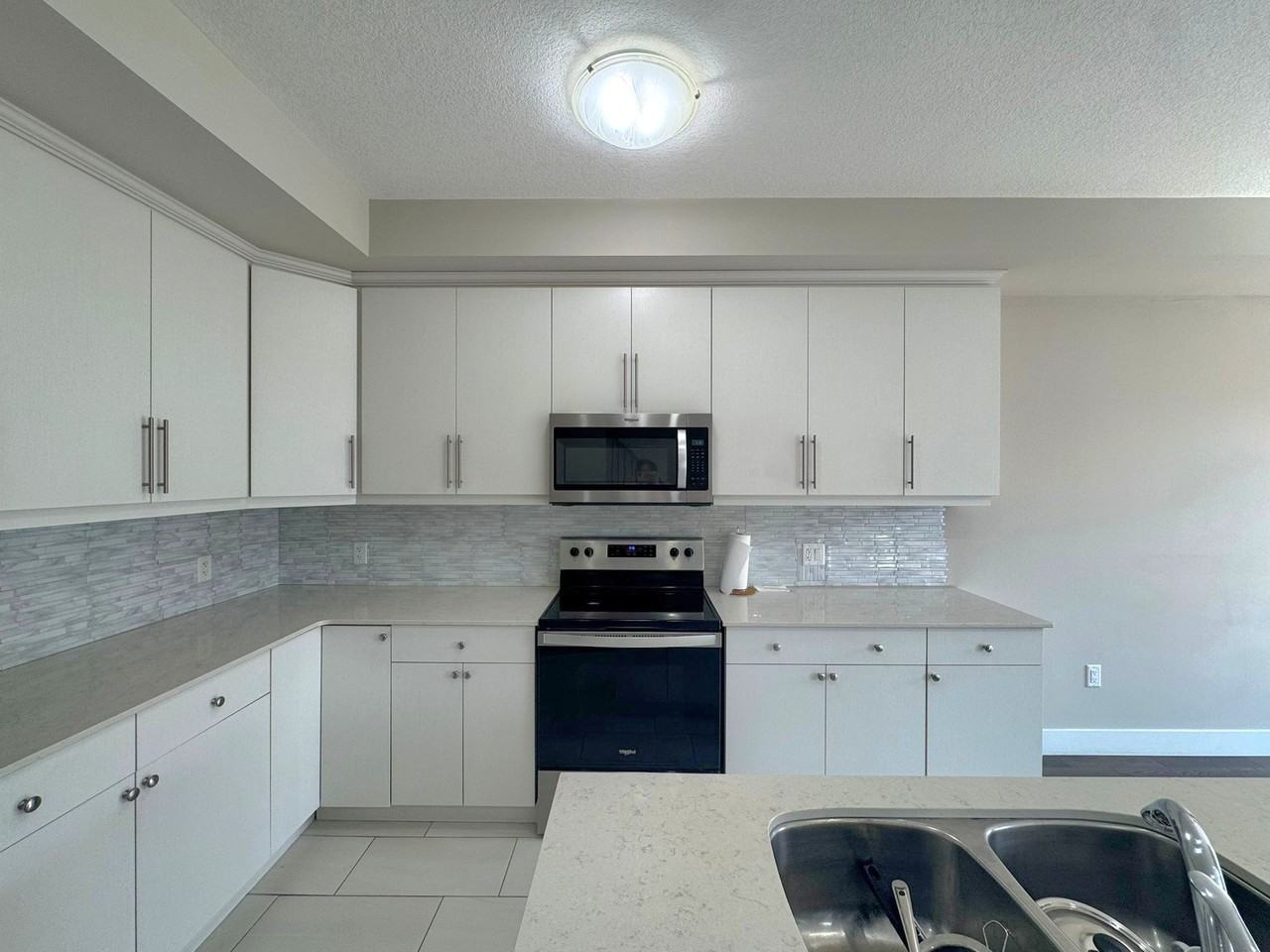 1375 Whetherfield Street #68 - Photo 7 of 40