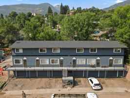featured image of 1217 Manitou Ave