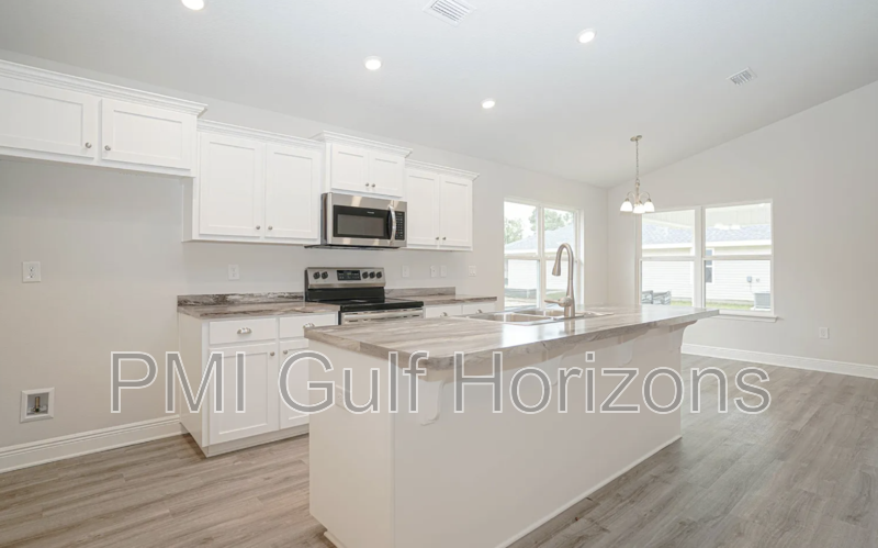 3322 Bliss Ln - Photo 4 of 11