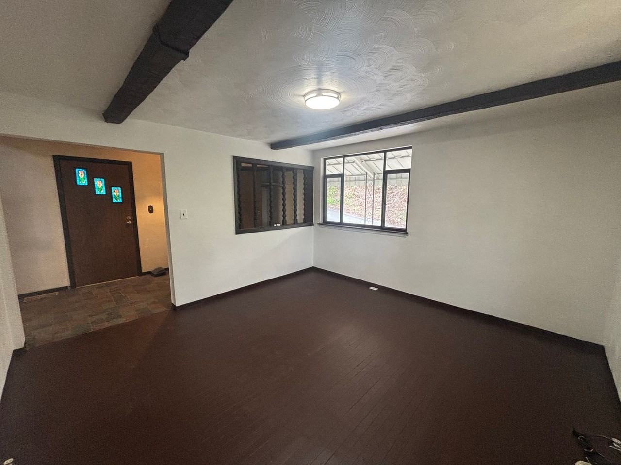 434 Katherine St - Photo 6 of 23