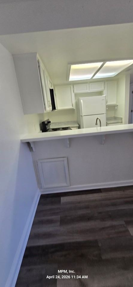 3121 Spring St - Photo 4 of 13