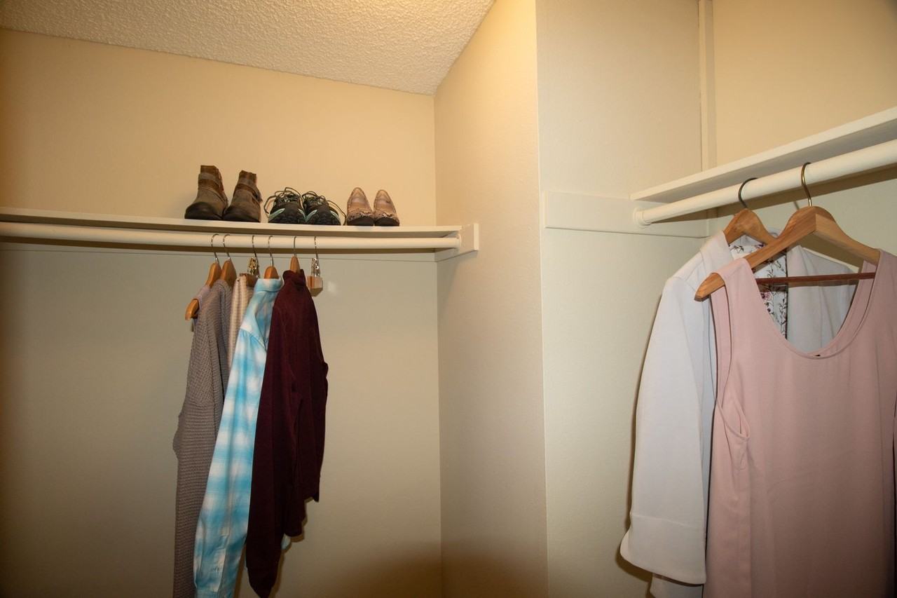 Gold Coast Apartments - Photo 6 of 10