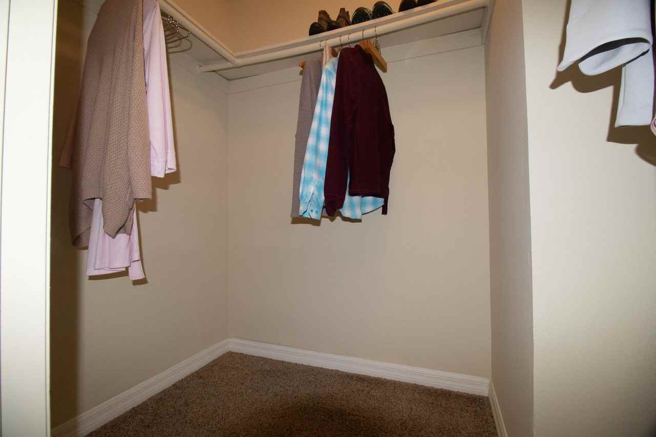 Gold Coast Apartments - Photo 7 of 10