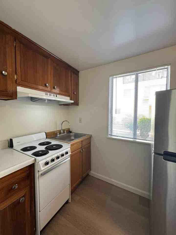 Temple City Blvd - 5708 - Photo 4 of 47