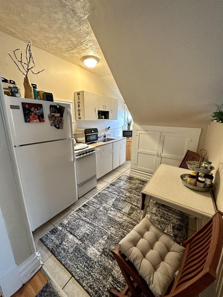 1225 8th Street, Huntington WV 25701 - Photo 4 of 12