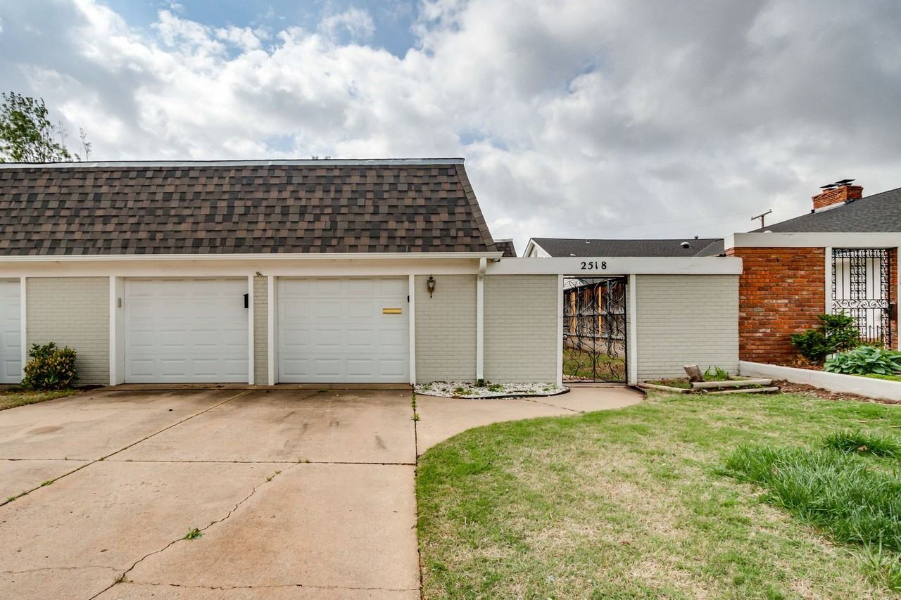 2518 Nw 62nd St - Photo 2 of 46