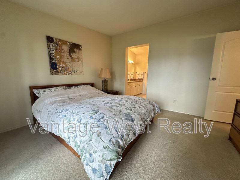 9481 Winchester Rd - Photo 5 of 24