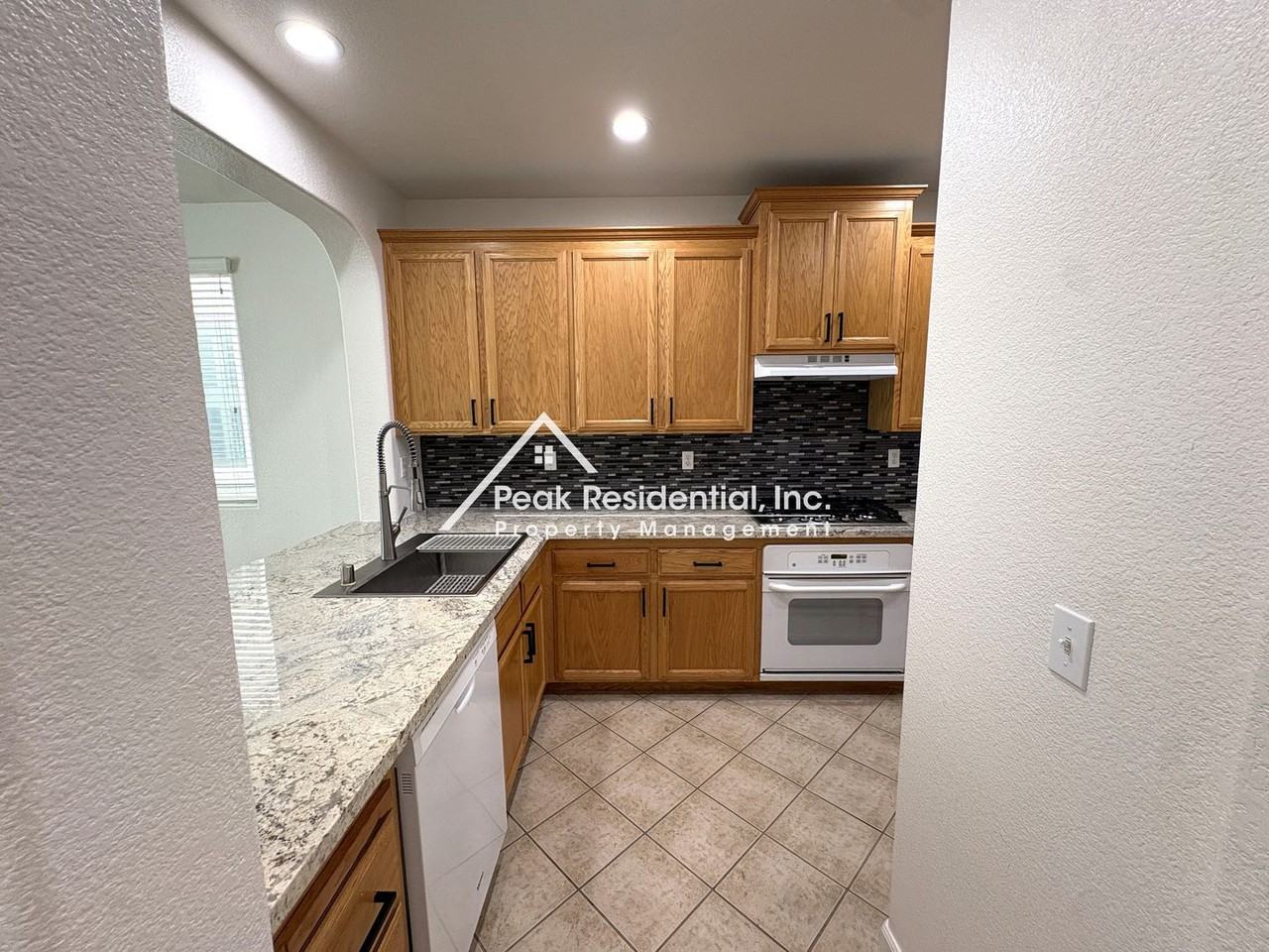 3160 Tice Creek Way - Photo 5 of 29