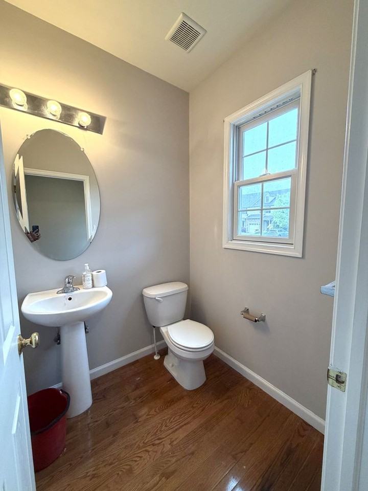11 Camino Ct - Photo 5 of 36