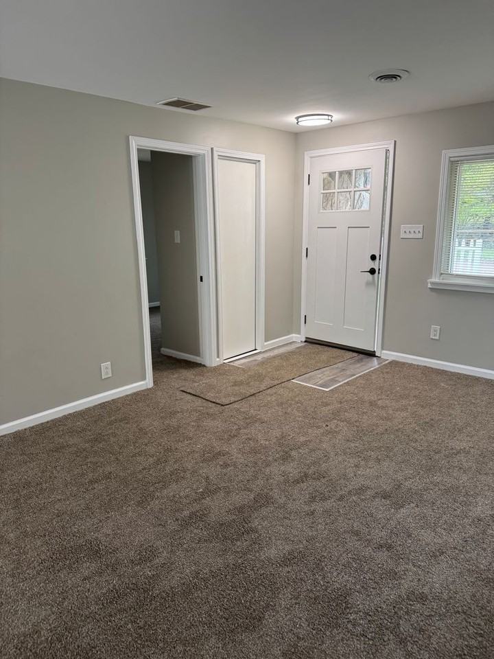 784 Porteous Dr - Photo 7 of 7