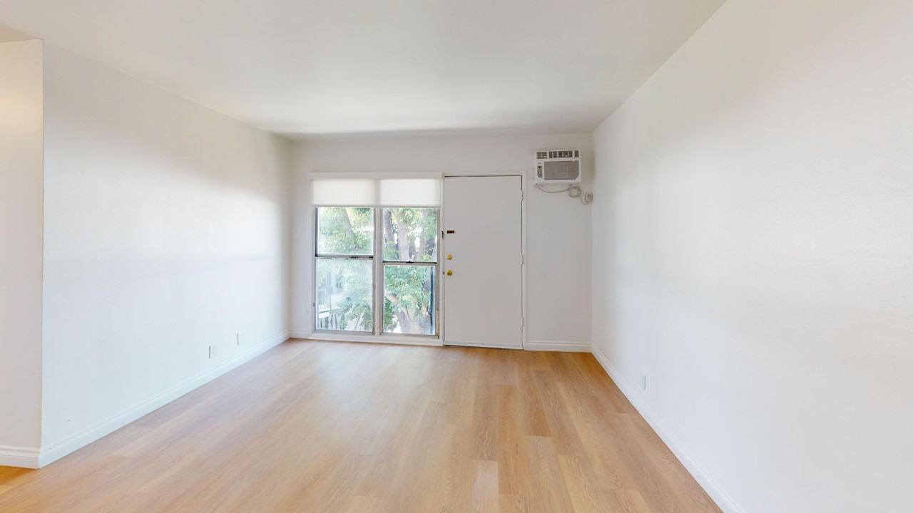 The Clair Manor Apts...Hollywood Hills...Fully Renovated...CALL NOW! - Photo 6 of 23