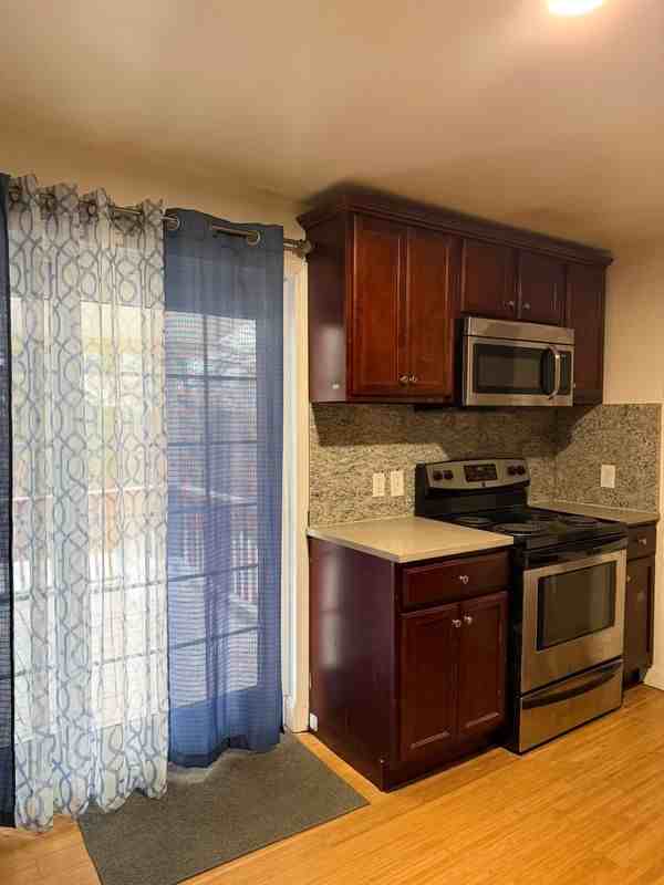 57 Brunswick Ave - Photo 2 of 12