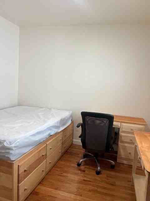 57 Brunswick Ave - Photo 5 of 12