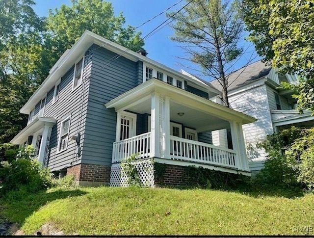 750 Euclid Ave - Photo 2 of 43