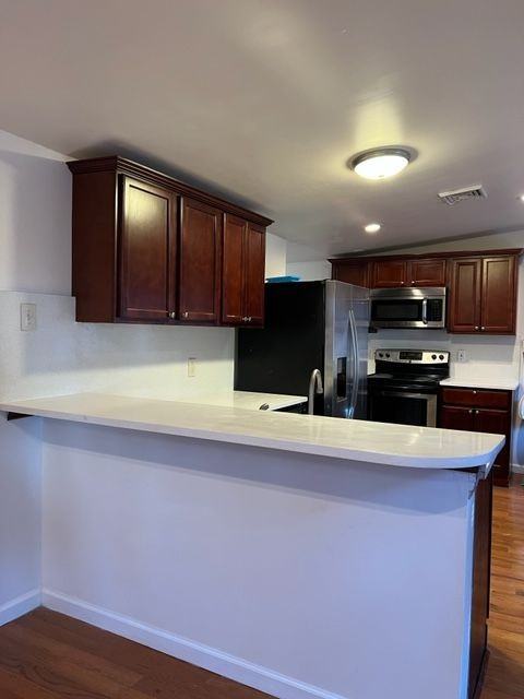 277 Congress St - Photo 3 of 15