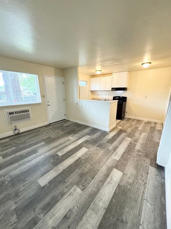 3652 Gayle Way #5 - Photo 2 of 10