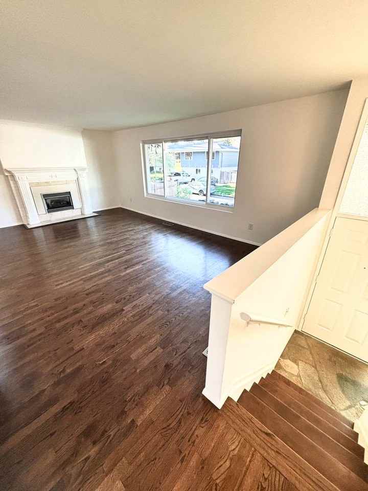 2111 N 188th St - Photo 5 of 50