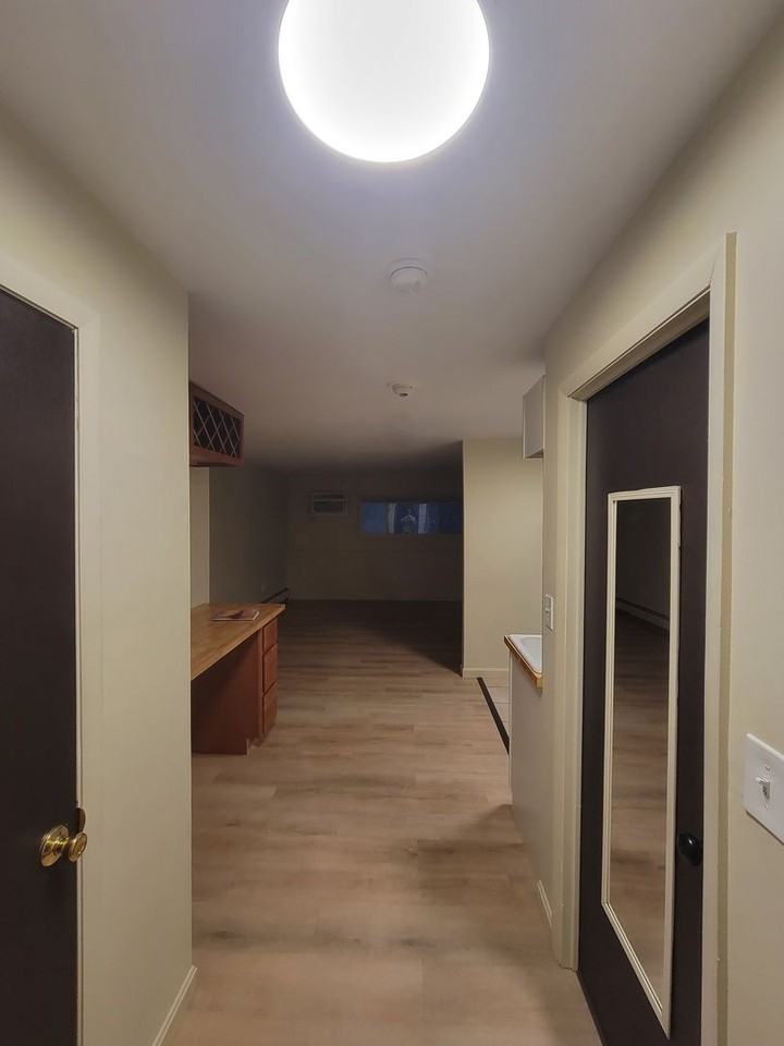 81 Fisherville Road - Photo 4 of 29