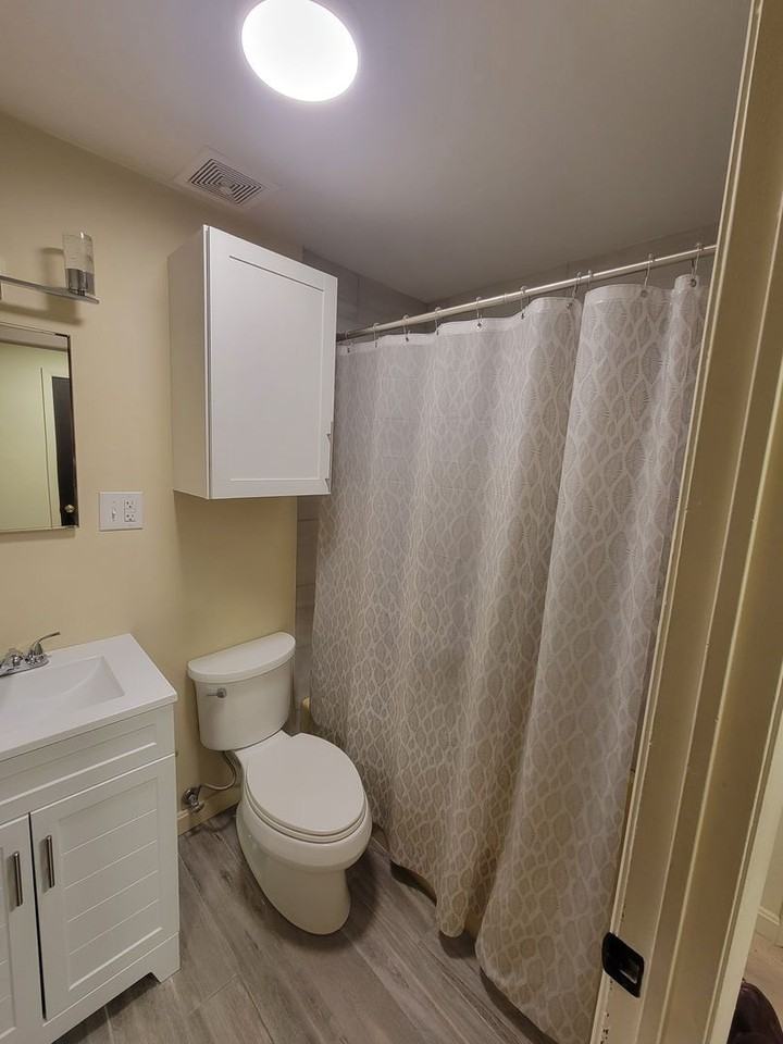81 Fisherville Road - Photo 5 of 29