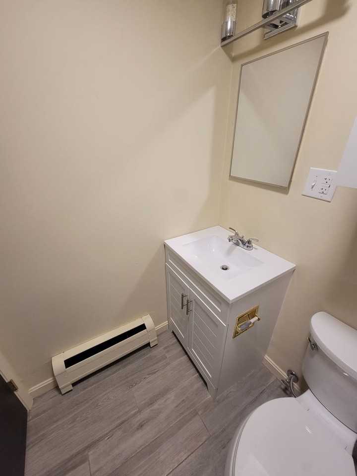 81 Fisherville Road - Photo 6 of 29