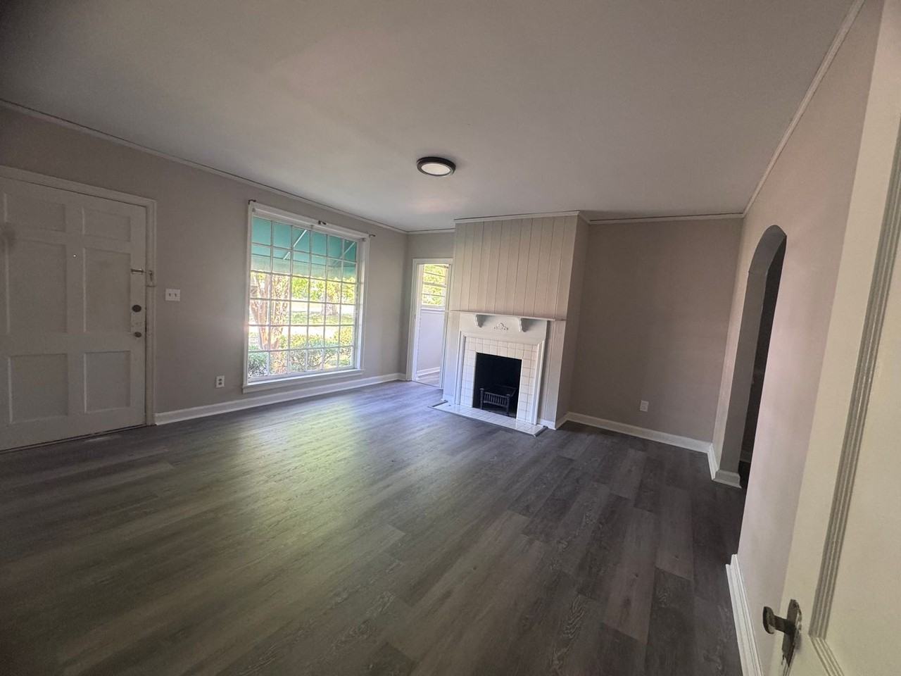 2053 Gorgas St - Photo 7 of 12