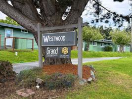 featured image of 2388 Broadway Ave