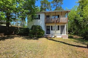 featured image of 903 7th Ave Apt A #Apt A