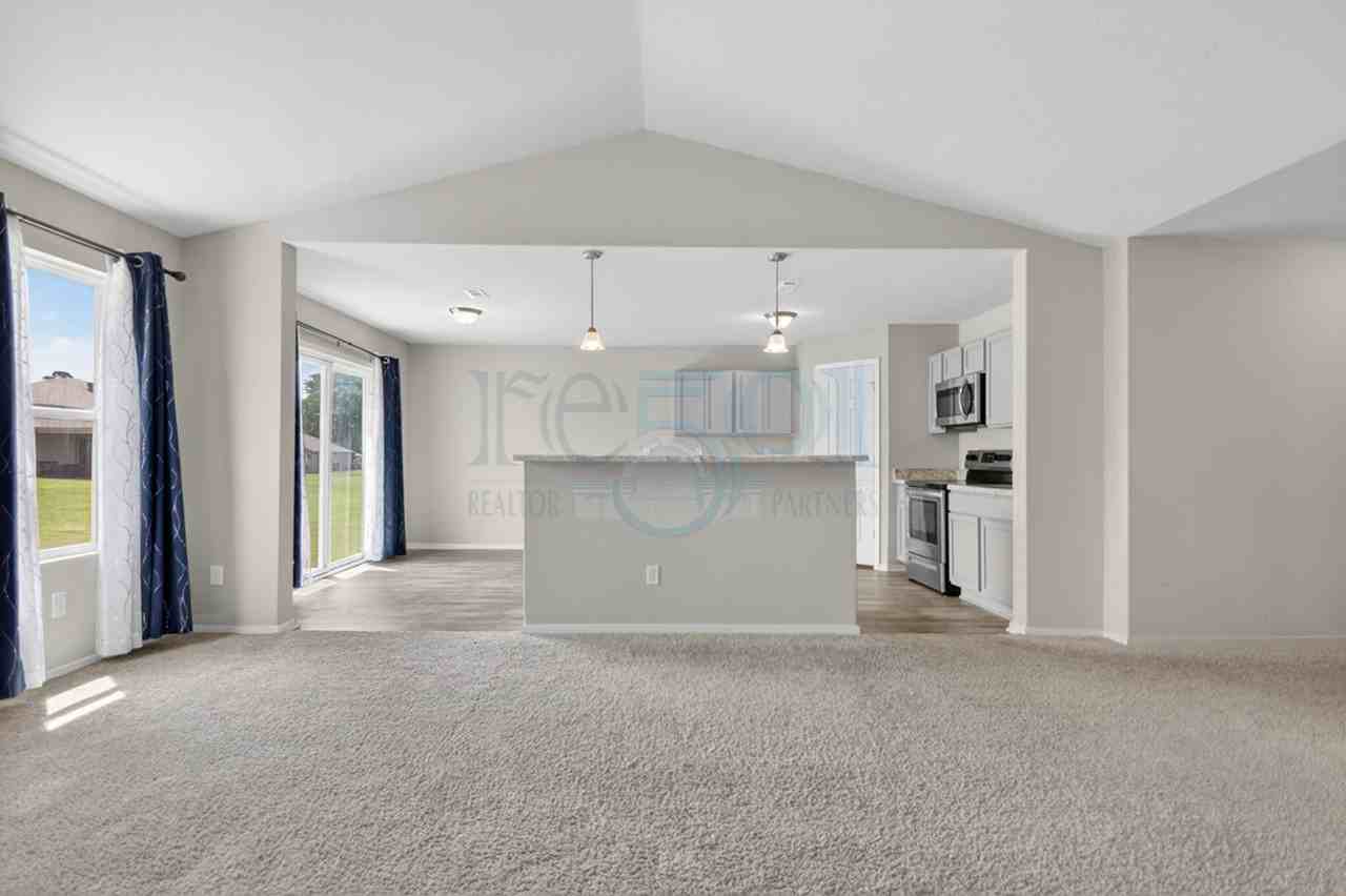31 Avant Garde Dr - Photo 6 of 28