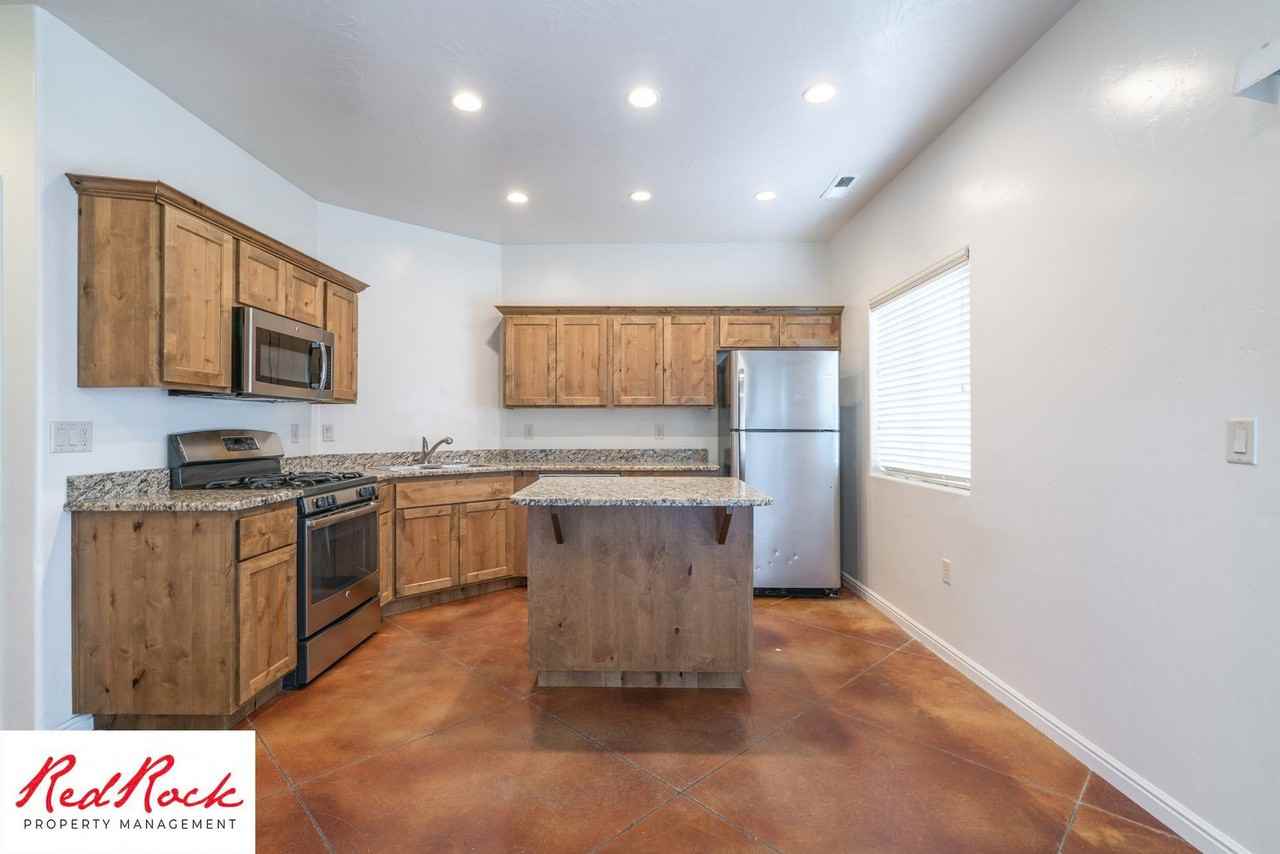 2075 S Sir Monte Dr #65 - Photo 5 of 50