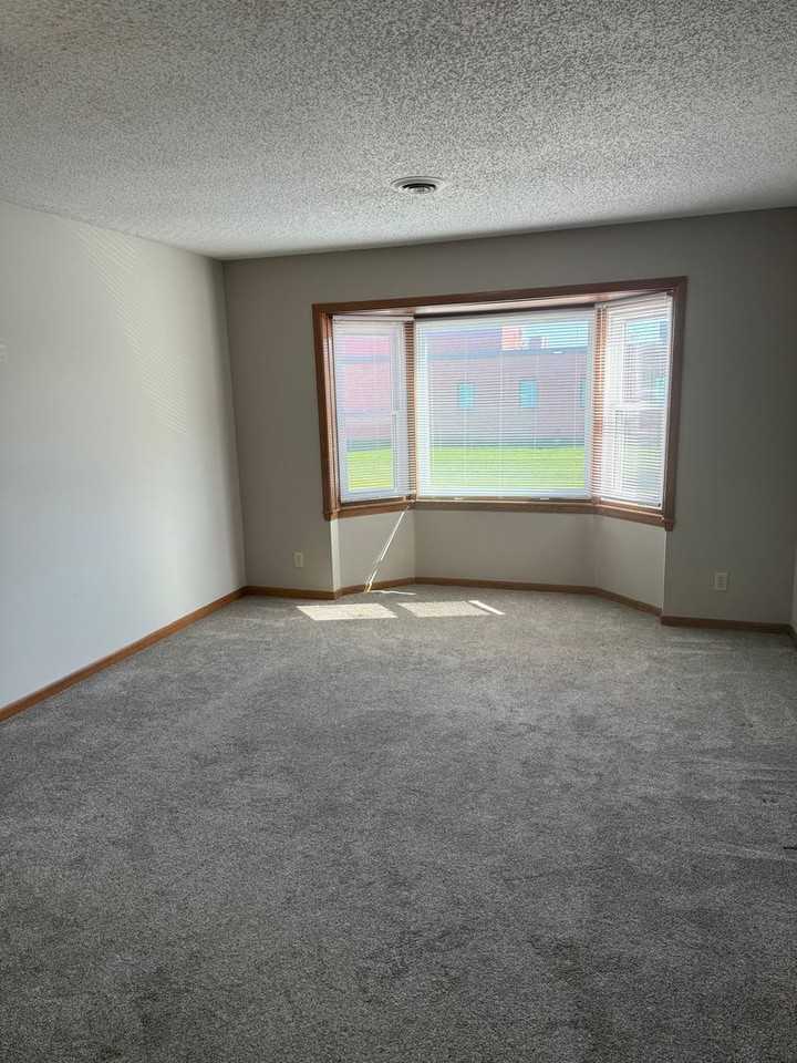 Gate Park Apartments - Photo 4 of 20