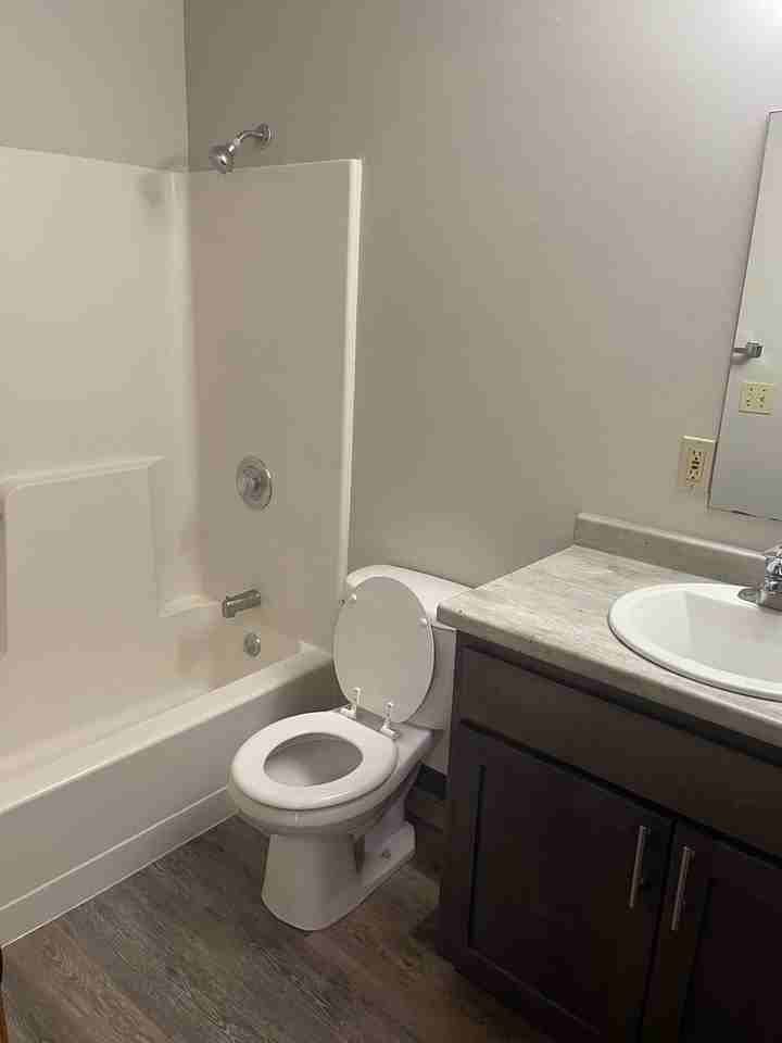 Gate Park Apartments - Photo 6 of 20