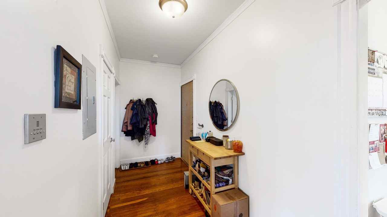 23 Glenville Ave - Photo 6 of 13