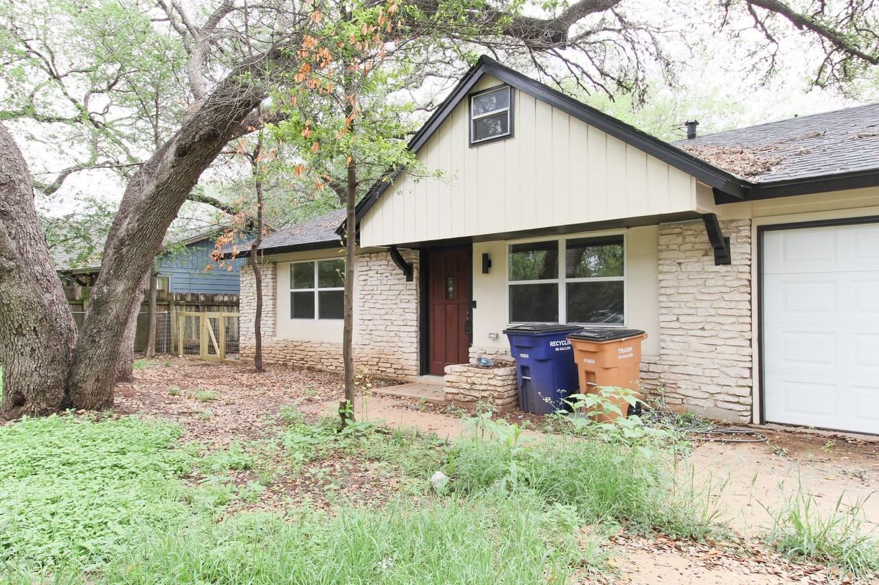 305 Rowland Dr