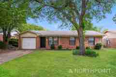 803 Lisa Ln - Photo 1 of 1