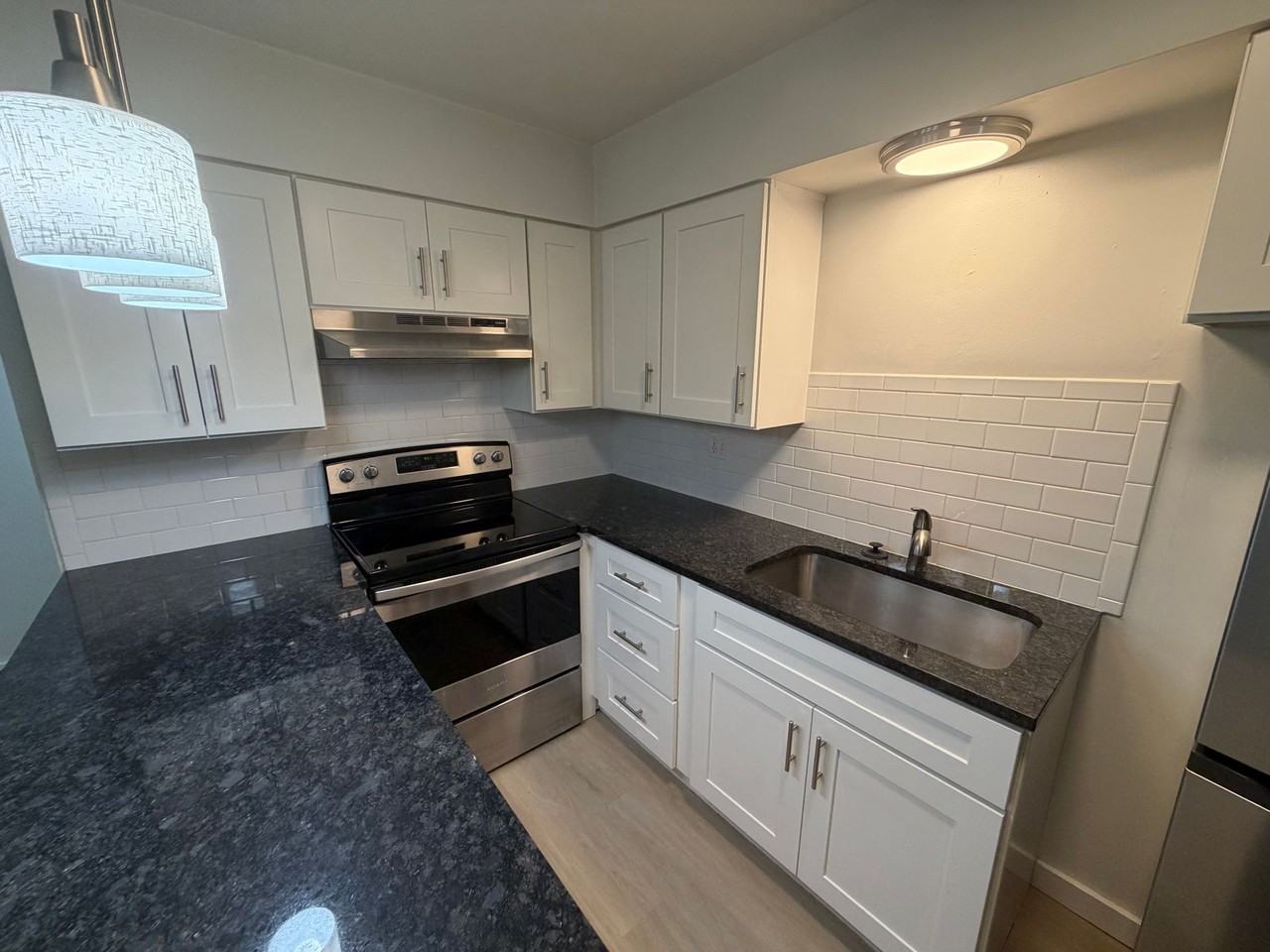 725 E Indiana Apartments near Gonzaga University! - Photo 2 of 8