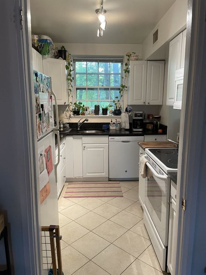 3990 Langley Ct Nw ##Nw - Photo 5 of 16