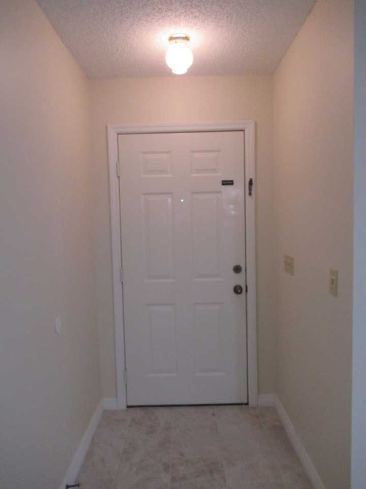 127 Sunnyside Dr - Photo 4 of 26