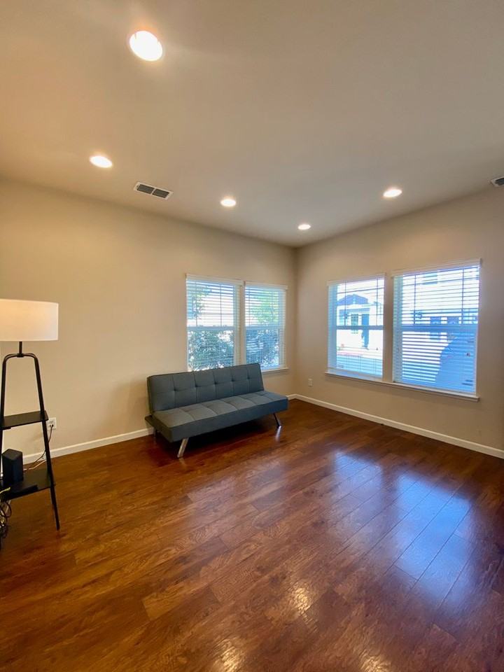 329 Messina Ter - Photo 3 of 15