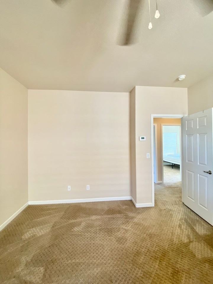 329 Messina Ter - Photo 4 of 15