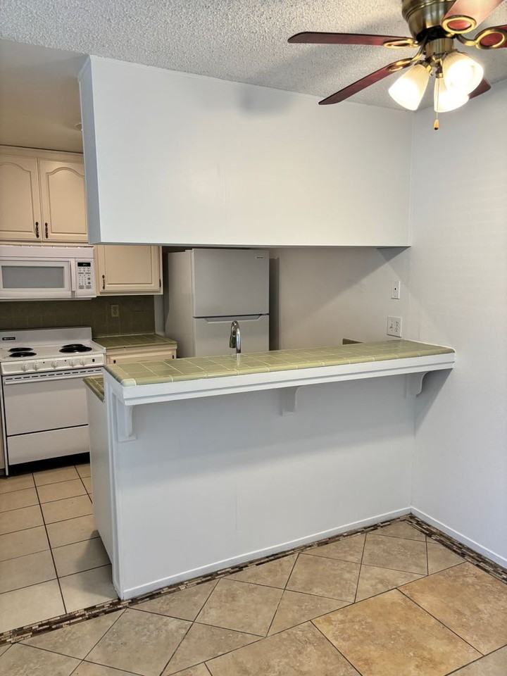 800 Jamaica Ave #1 - Photo 7 of 23