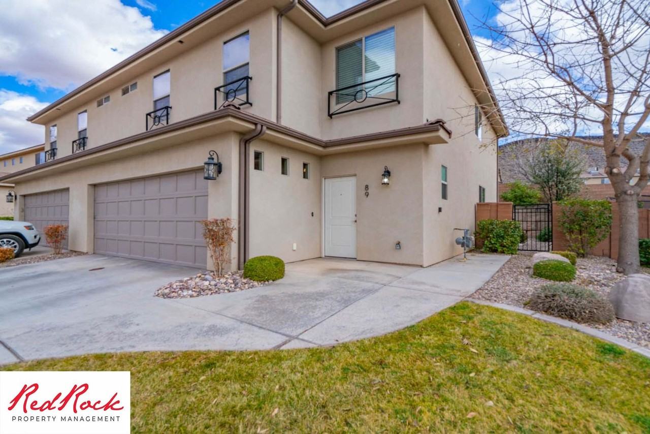 93 Clinton Cir - Photo 4 of 50