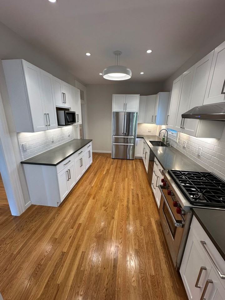 219 Lake St - Photo 6 of 20