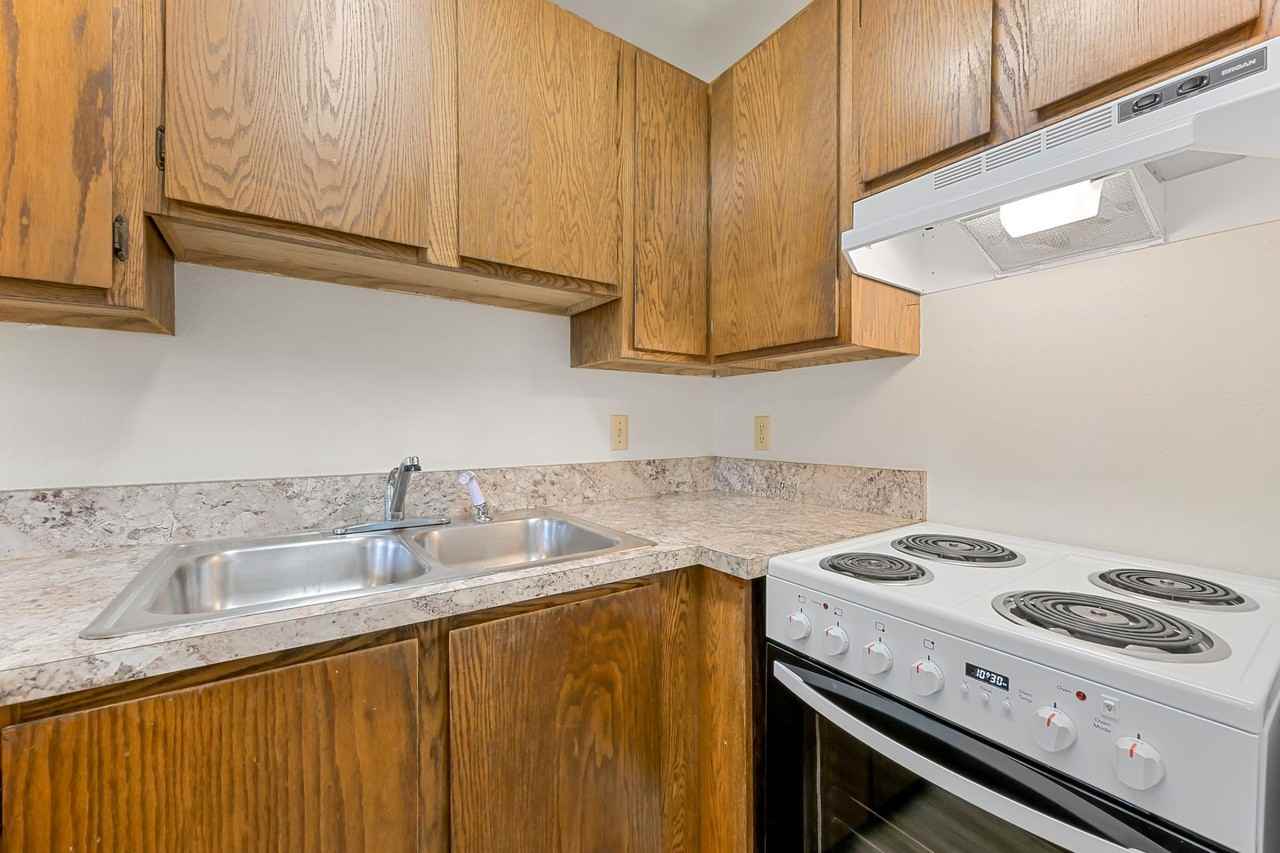 Bell-View Apartments - Photo 6 of 33