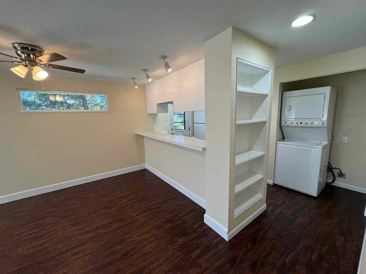 920 Klaskanine Ave - Photo 4 of 11